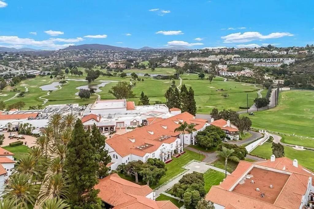 Luxury Villa At Omni La Costa Resort & Spa 칼스배드 외부 사진